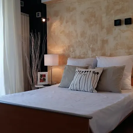 Icon Studio Old City Center * Βουκουρέστι