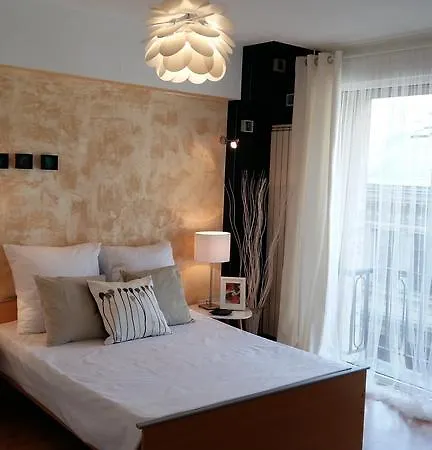 Icon Studio Old City Center Apartment Bucharest