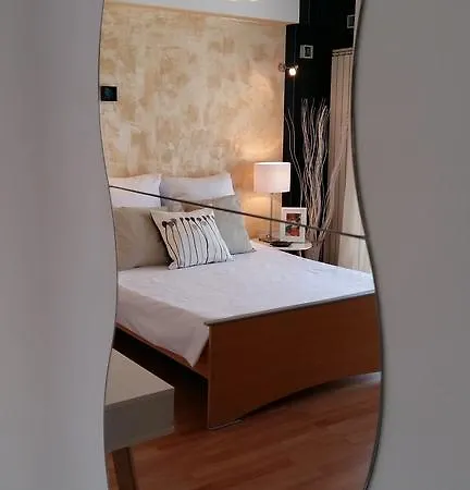 Icon Studio Old City Center Lägenhet *