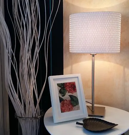 아파트 Icon Studio Old City Center *